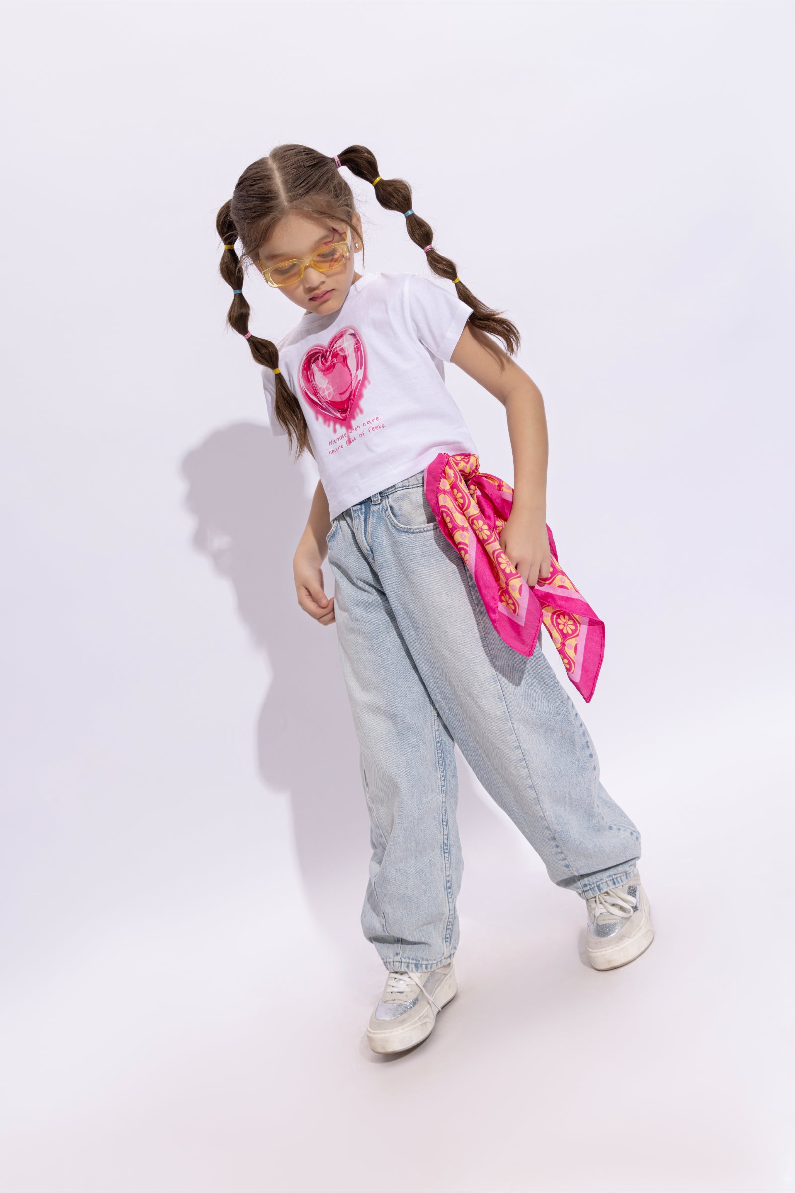 100% cotton half sleeves Heart printed crop T-shirt-White & Pink