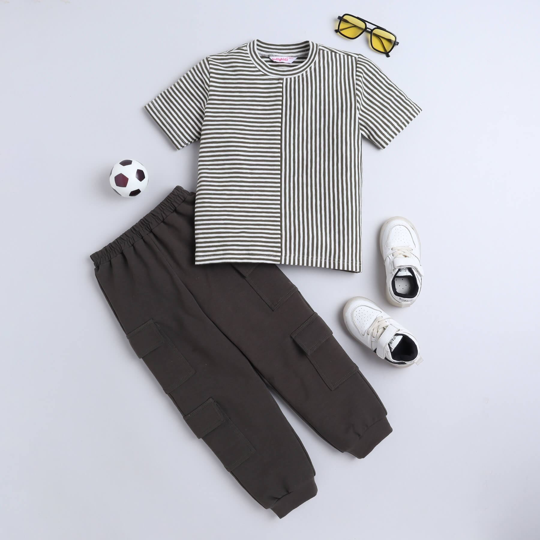 Shop Yarn Dyed Stripes Half Sleeves Tee With Pocket Detail Cargo Jogger Pants Set-Olive Online