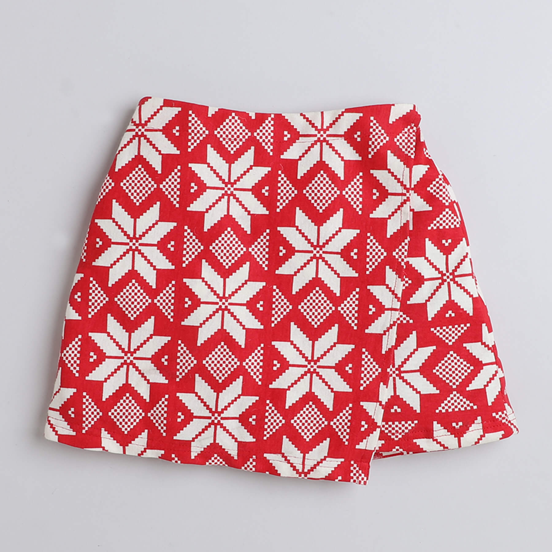 Shop 100% Cotton Geometric Printed Halter Neck Cut Out Detail Crop Top And Matching Skirt Co-Ord Set-Red/White Online