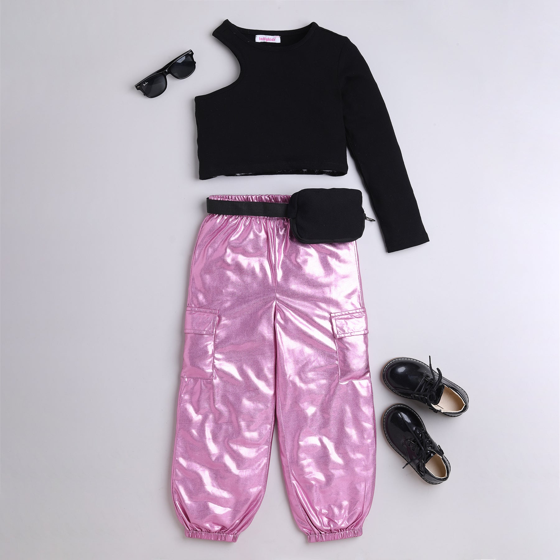 Shop Full Sleeves Asymmetric Crop Top And Metallic Cargo Jogger Pant With Waist Bag Set-Black/Pink Online