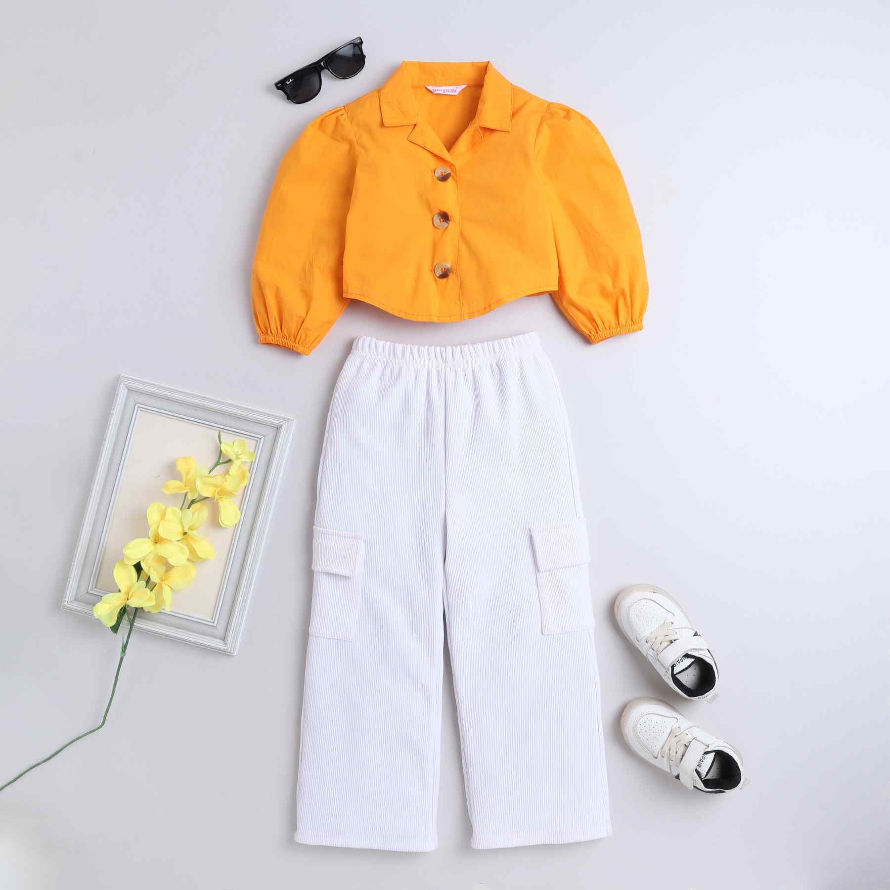 puff sleeves crop shirt with stripes texture cargo pant set-Orange/White