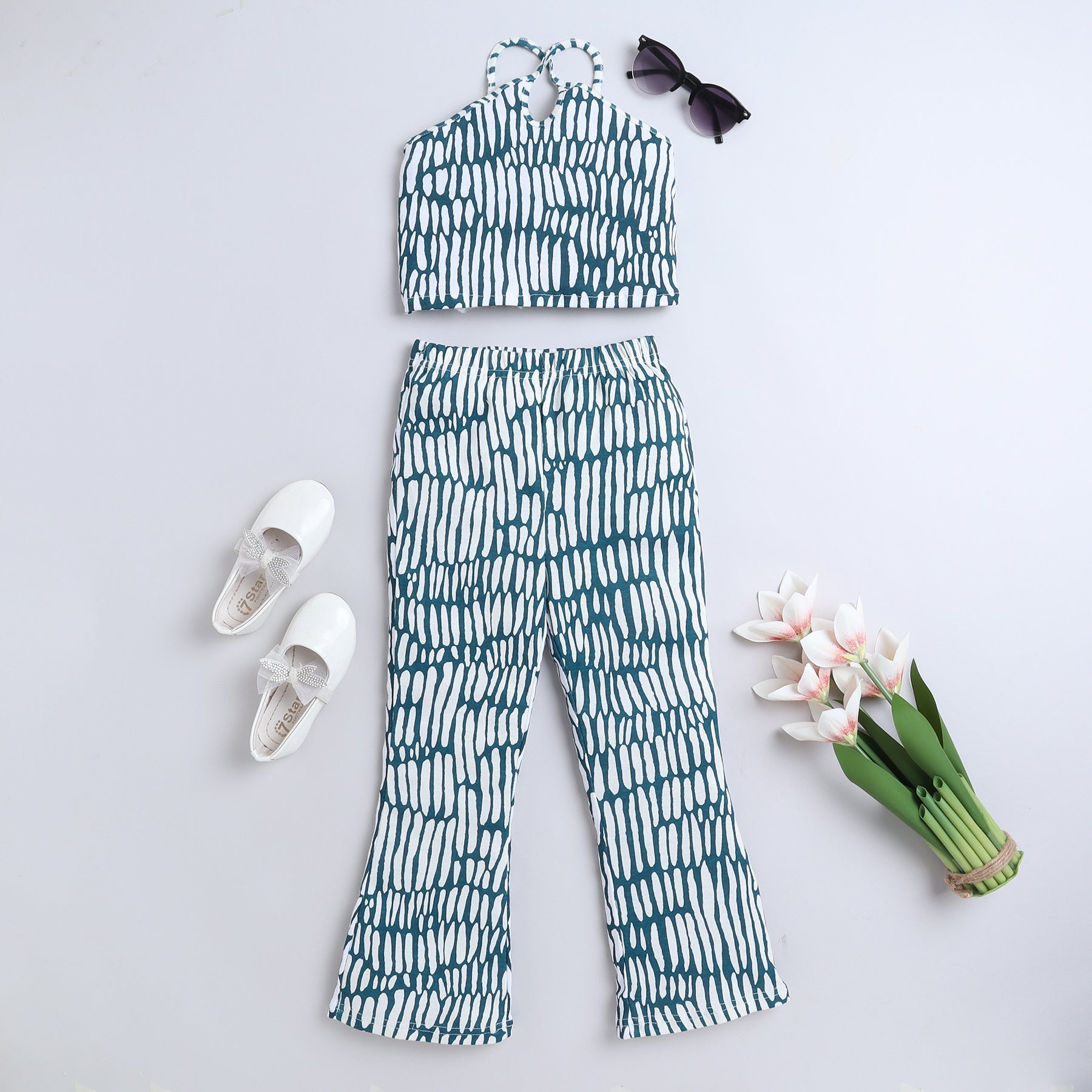 100% cotton abstract printed halter cut out neck crop top with matching bell bottom pant cord set - Green/white