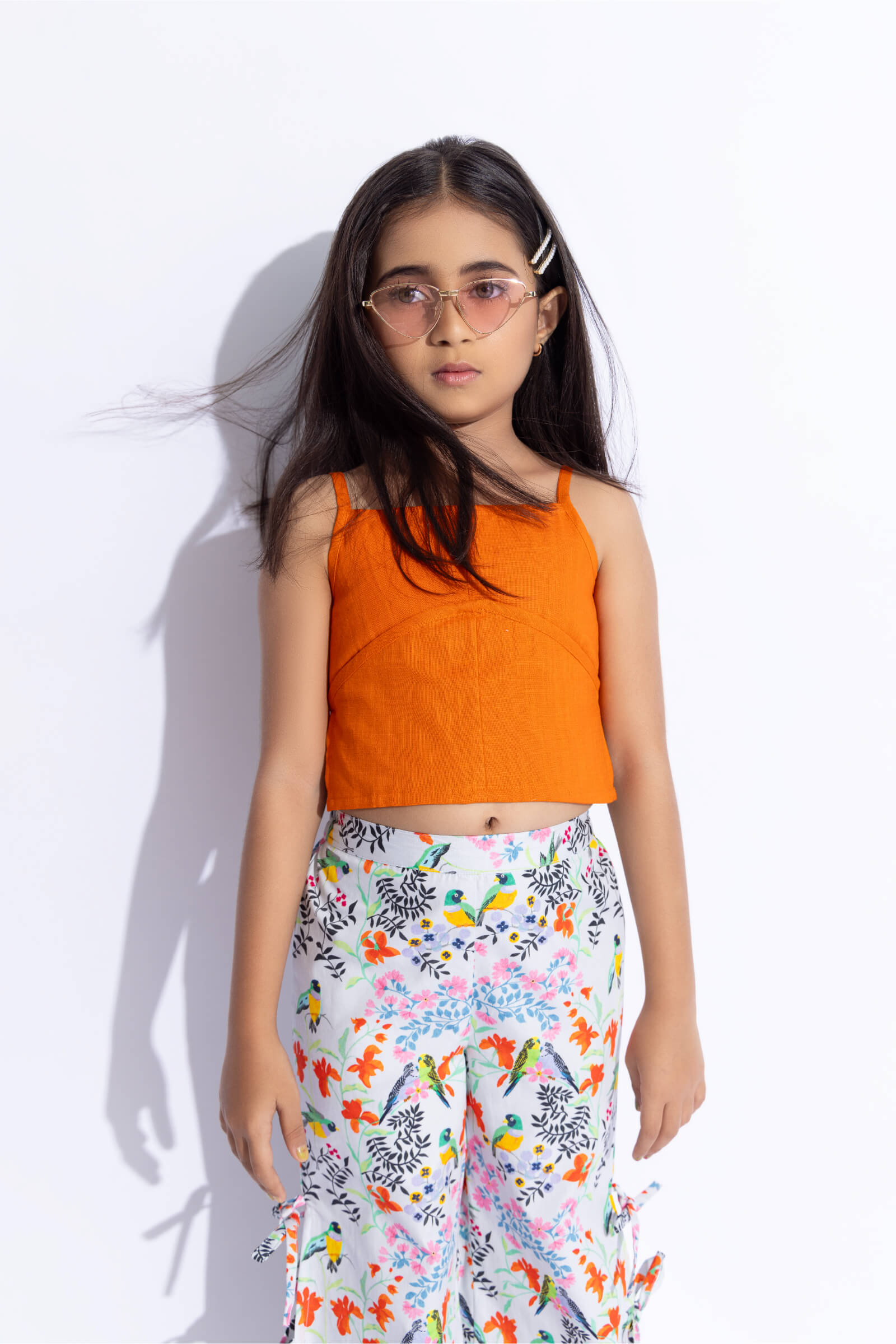 Linen sleeveless piping detailed Singlet top with printed side slit tie-up Pants-Orange & Multi