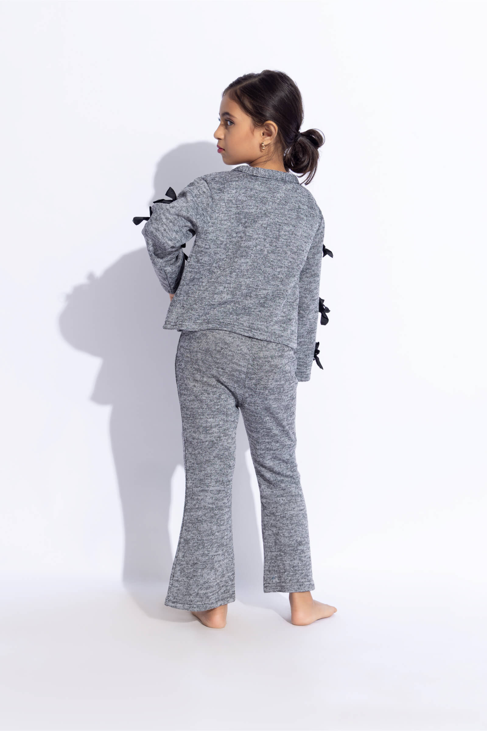 Bow detailed Full sleeves shrug with slit detailed pant and inner set-Grey