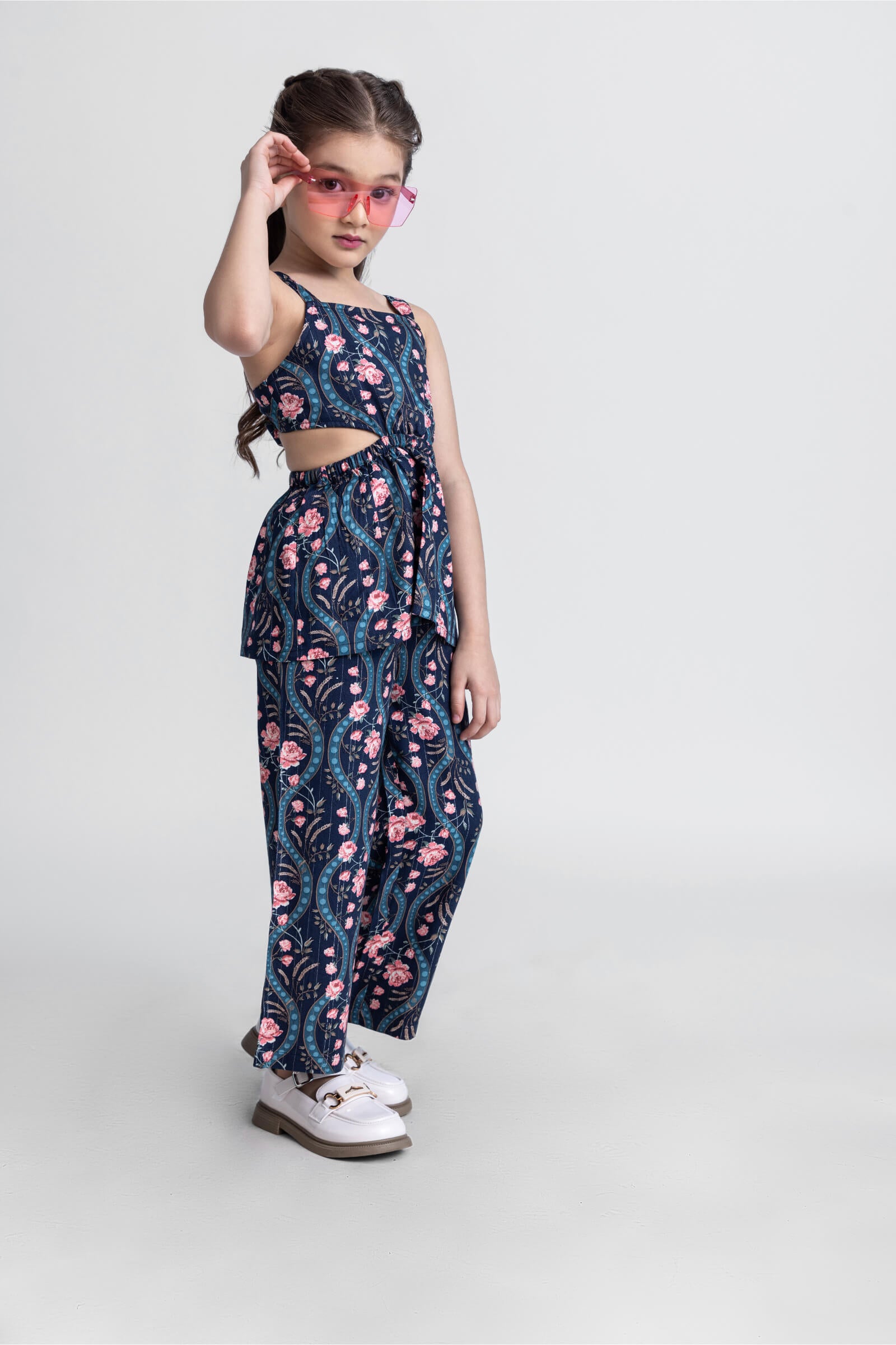 Sleeveless floral printed back tie-up tier top with matching pant ethnic set-Navy blue & multi