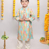 ikat printed full sleeves kurta with soild pyjama set-Multi/White