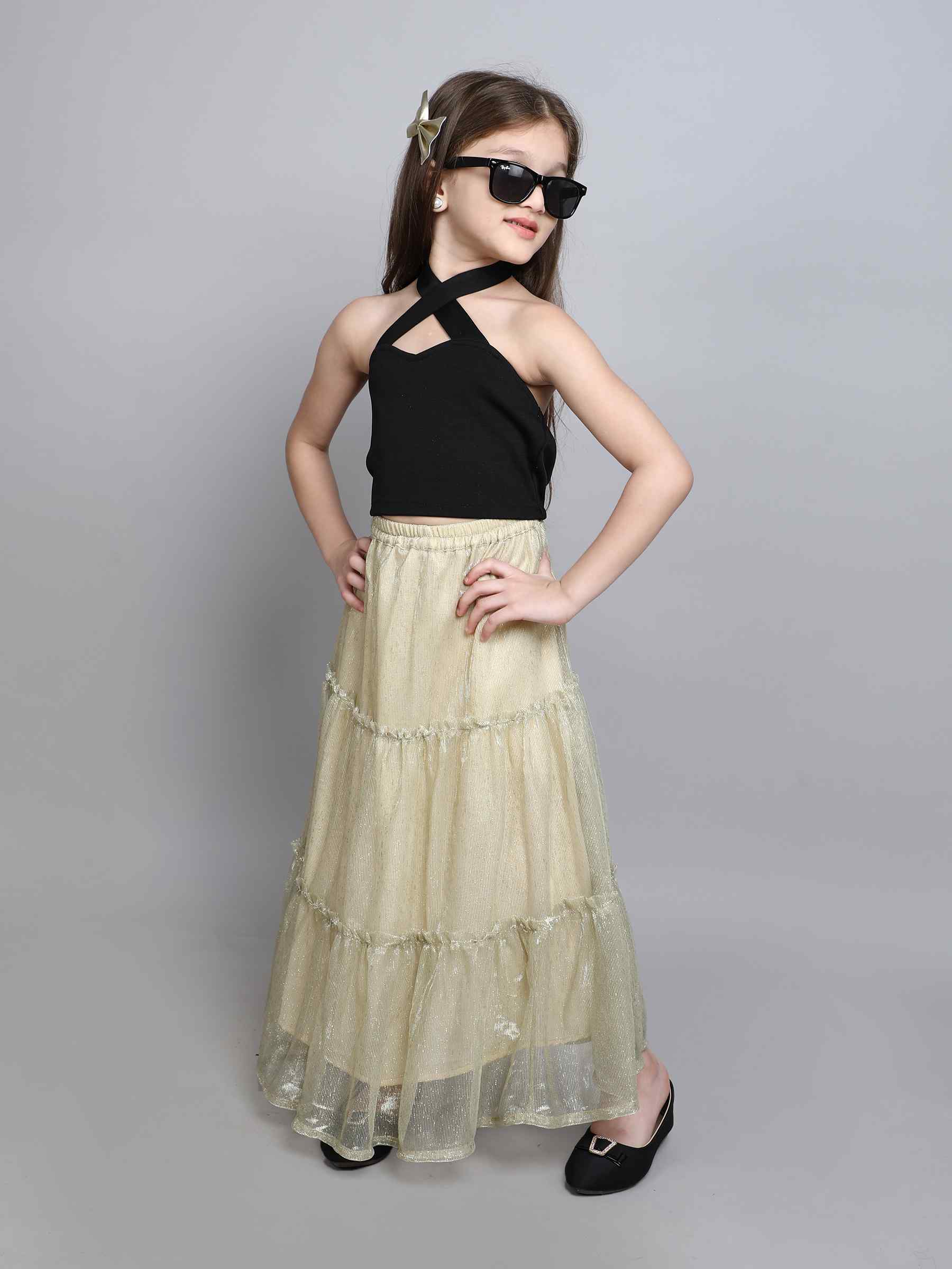 halter neck crop top and tier skirt set-Black/Gold