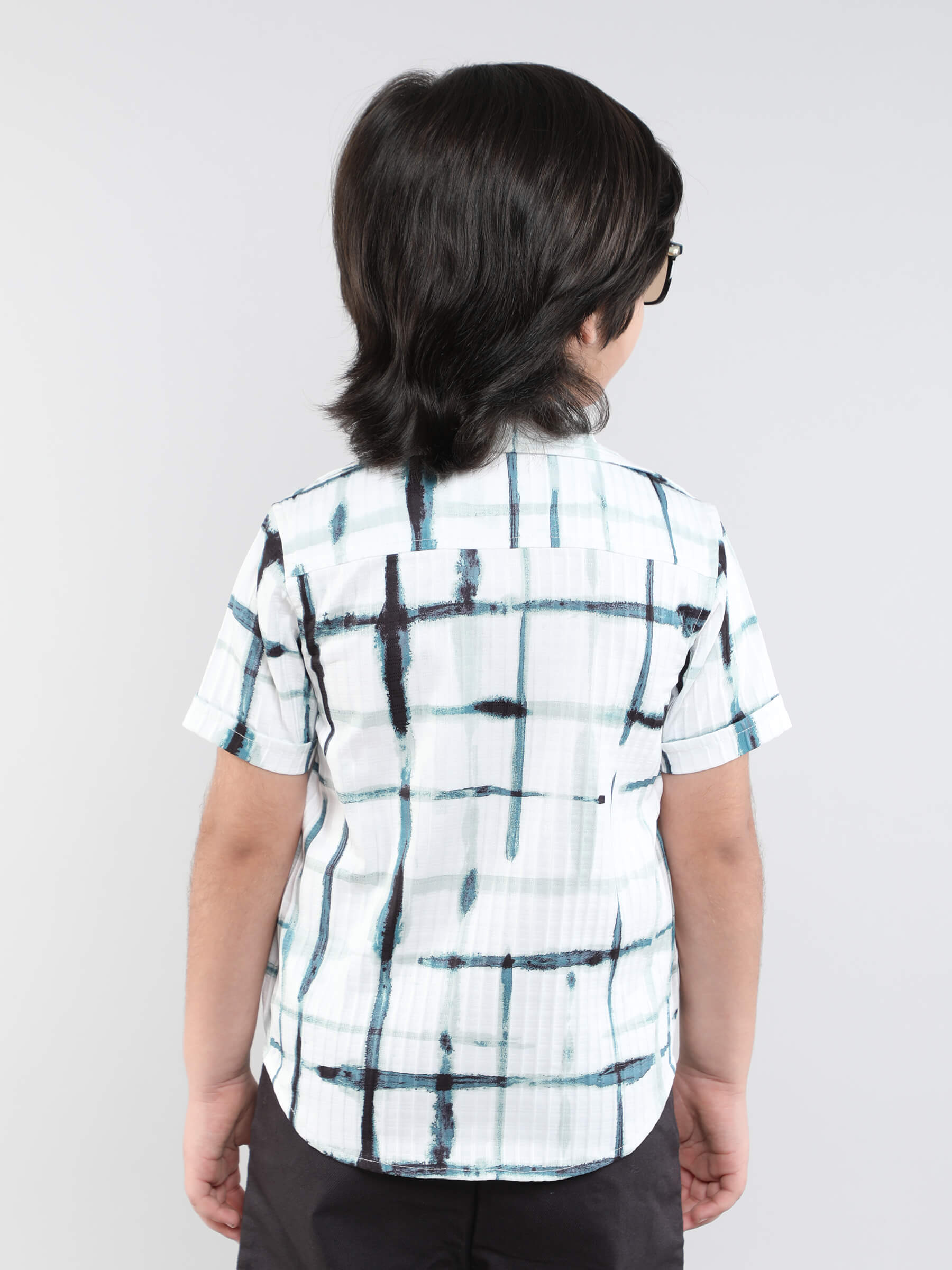 checks printed half sleeves shirt with attached tee-White/multi