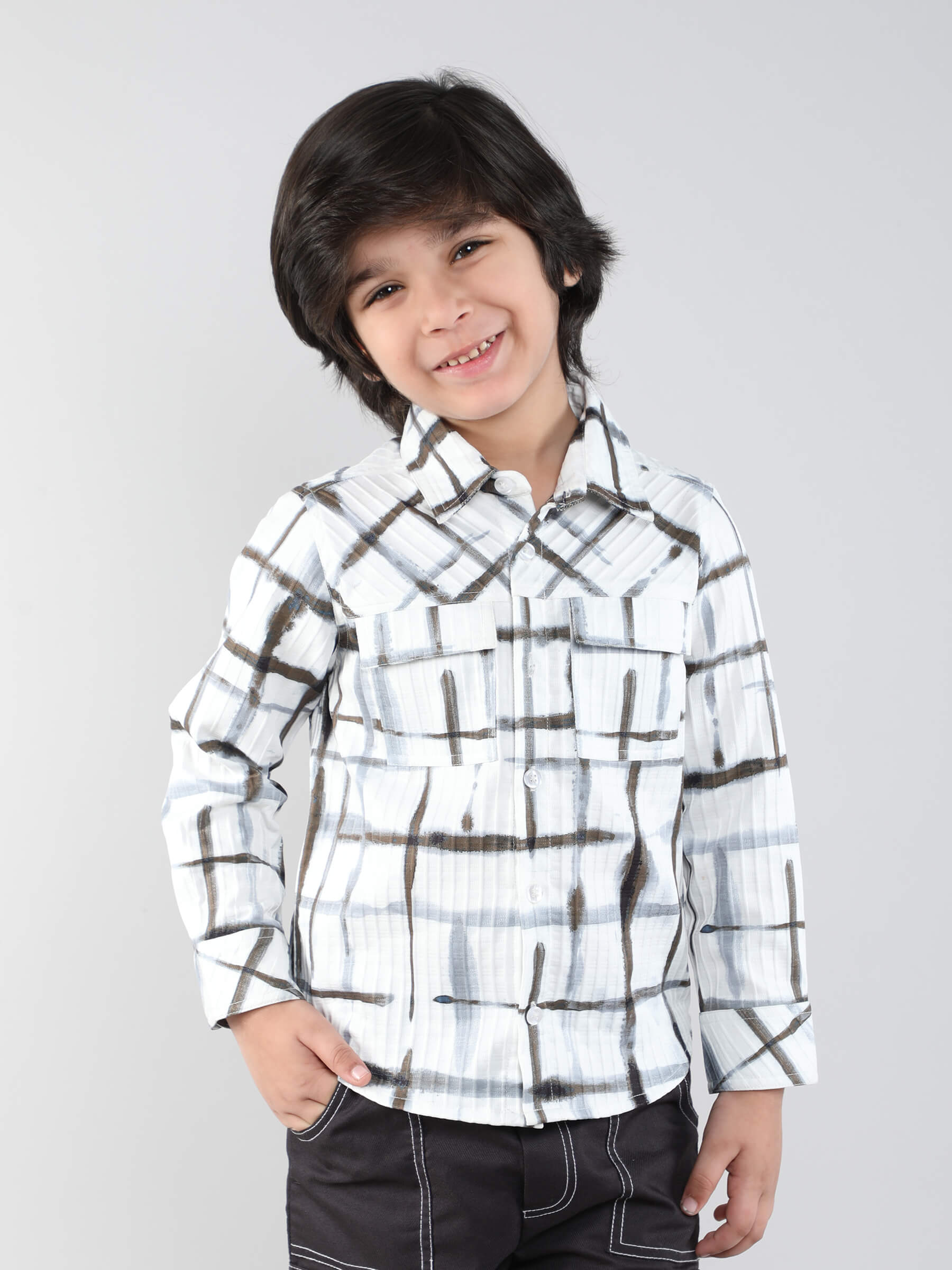 full sleeves checkered shacket with pocket details-White & Brown