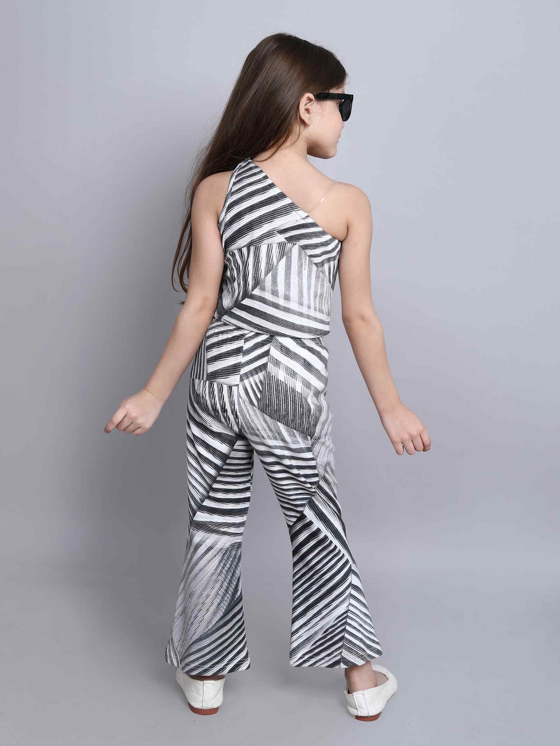 stripes patch printed one shoulder cut-out asymmetric top and matching pant set-Grey/White