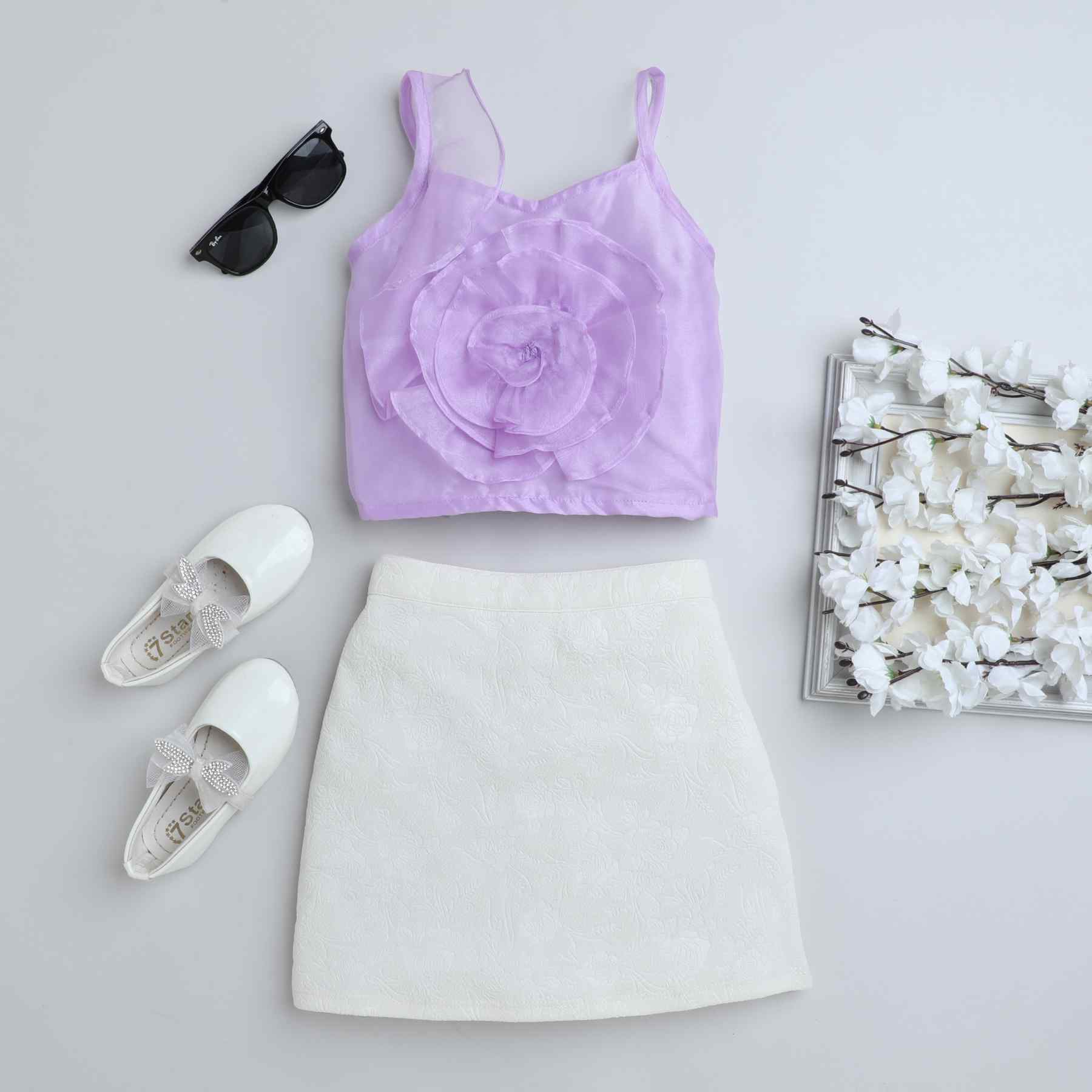 rose detail singlet party crop top and emboss skirt set-Purple/white