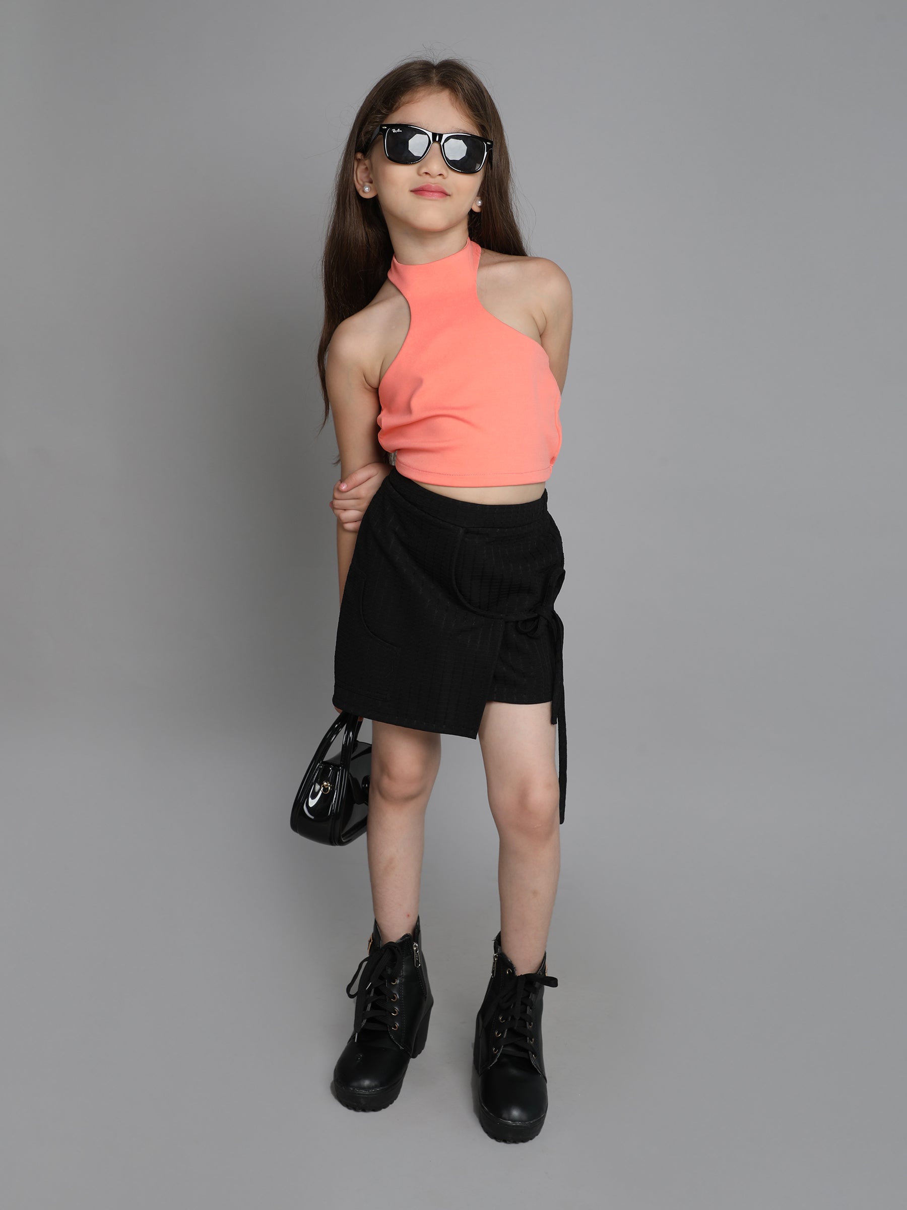 sleeveless halter neck top and checks texture asymmetric skirt set-Peach/black