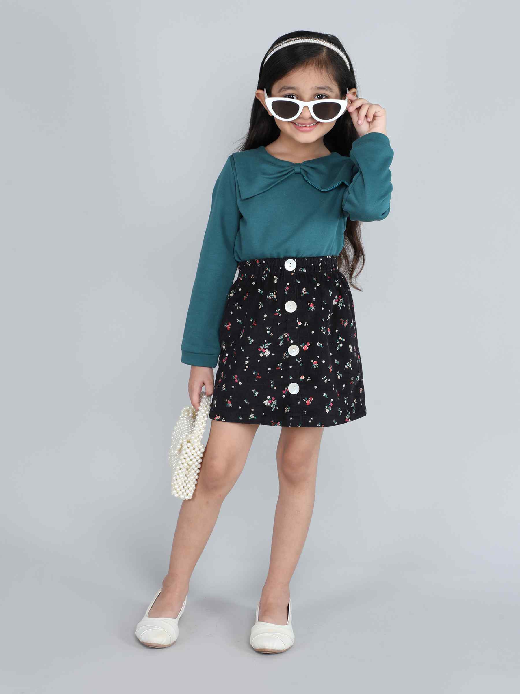 bow detail full sleeves sweatshirt and floral printed corduroy skirt set-Green/Black