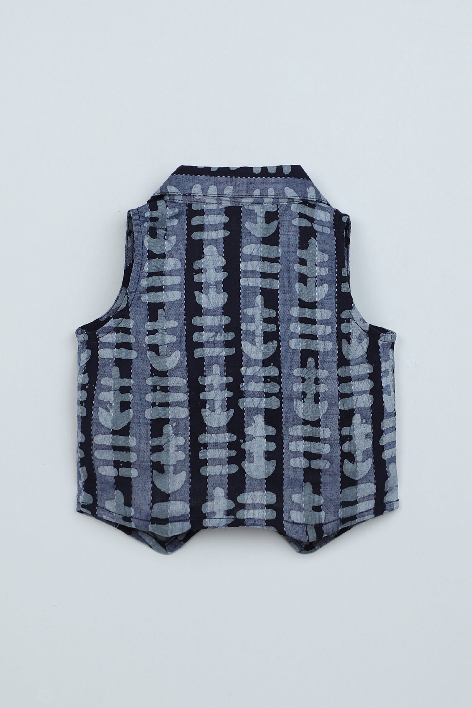 100% cotton woven sleeveless abstract printed collared crop vest Top- Navy