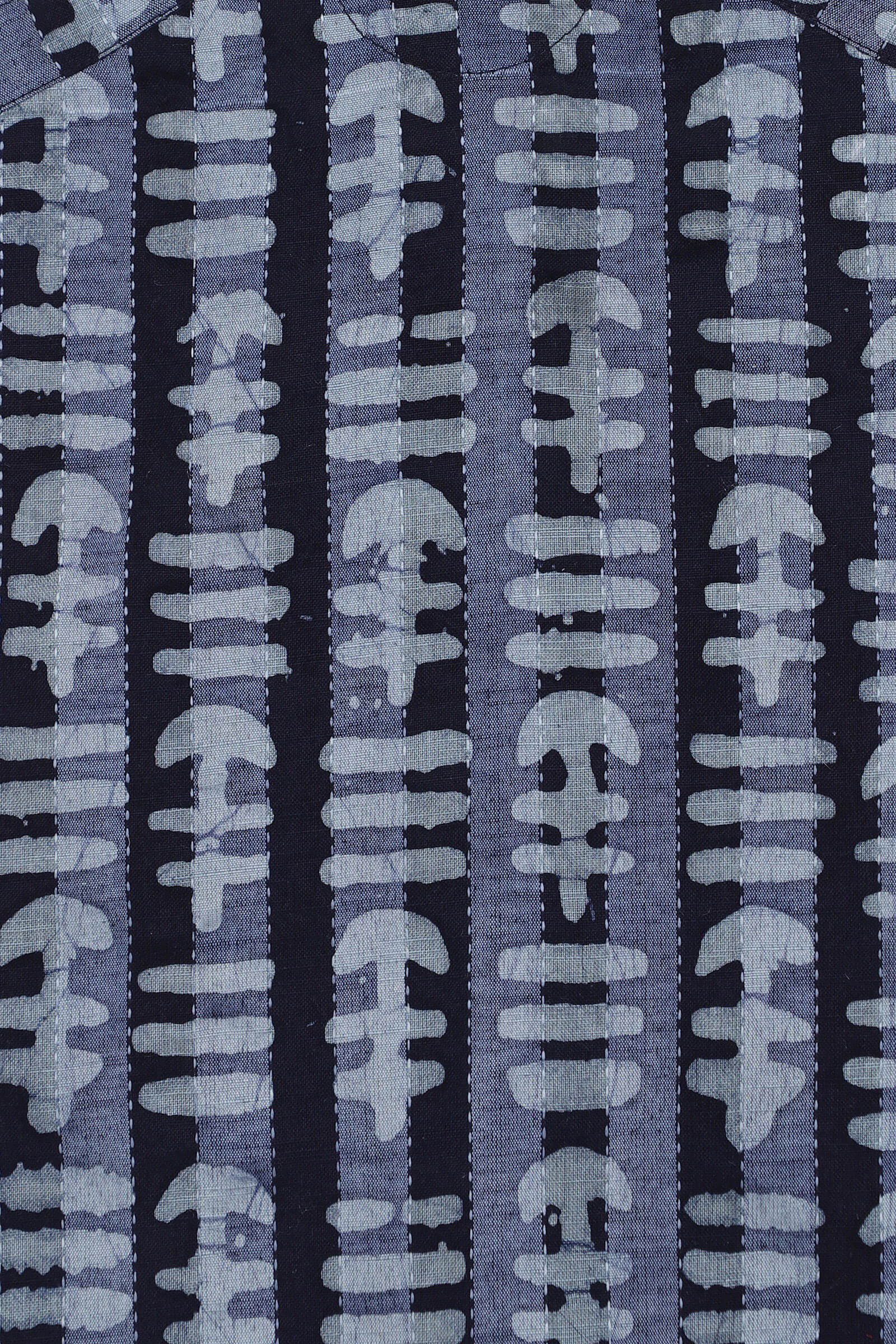 100% cotton woven sleeveless abstract printed cut out detail Top-Navy