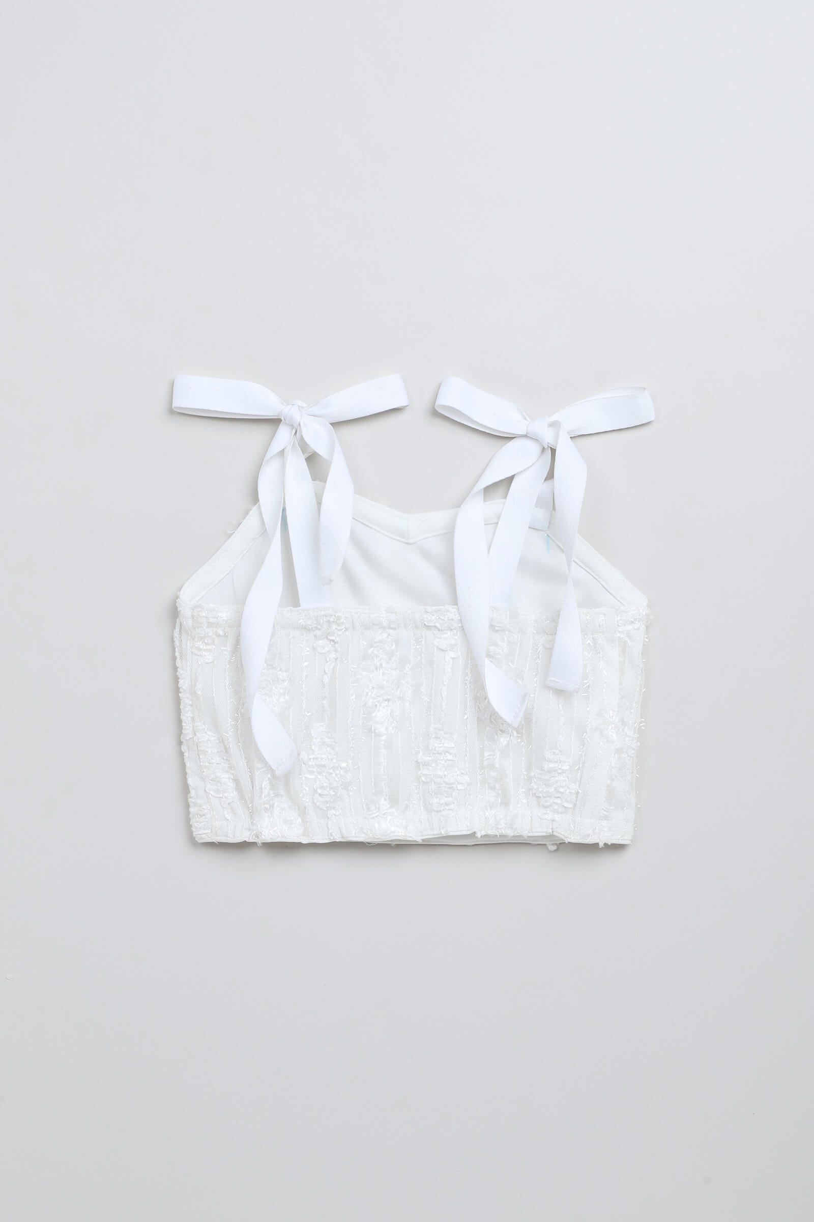 net knit sleeveless shoulder tie up crop top- White