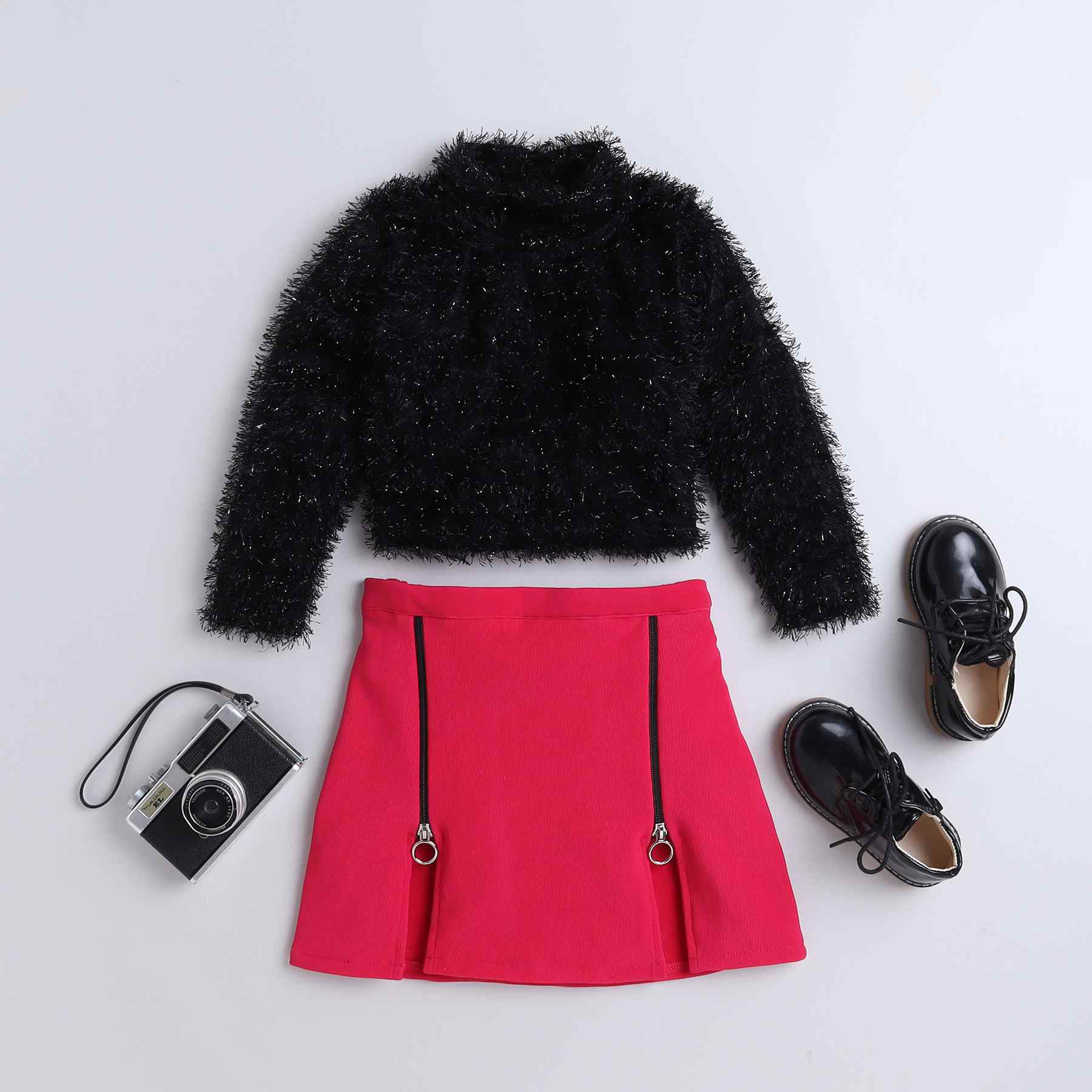 lurex fur full sleeves turtle neck party crop top and zipper detail slit skirt set-Pink/Black