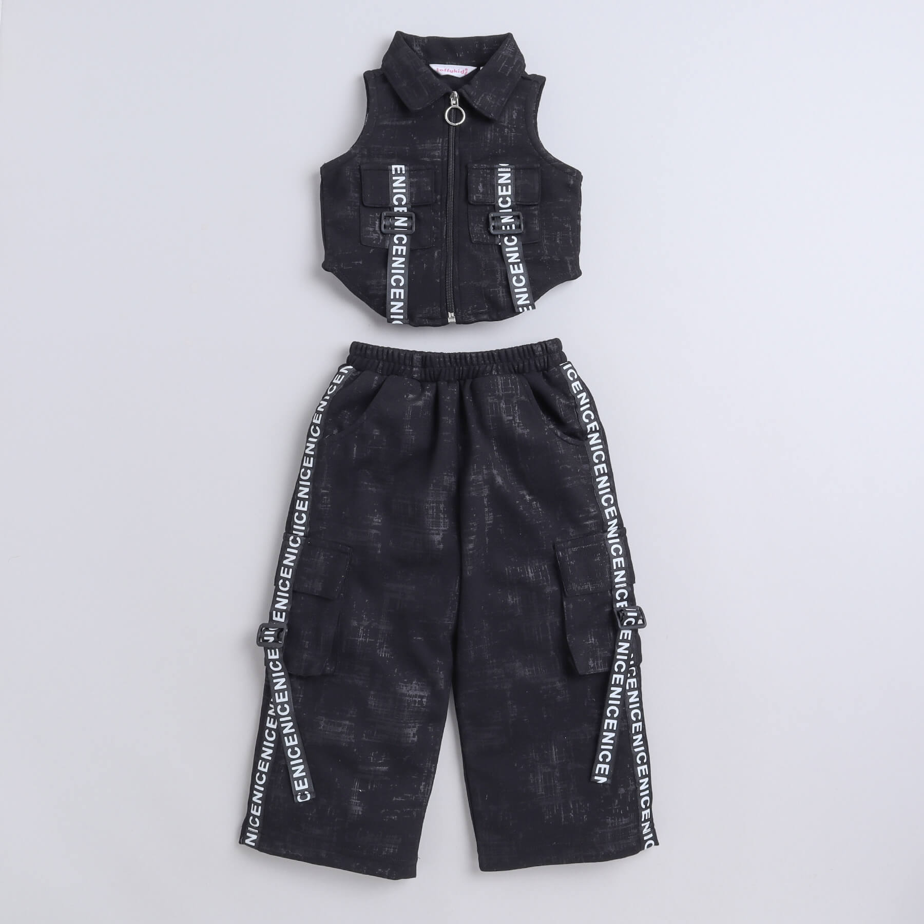 tape detail zip up crop top and cargo pant set-Black