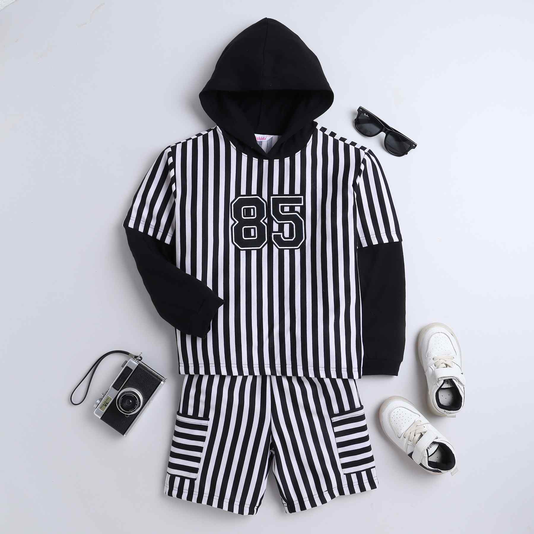 applique patch stripes printed full sleeves hooded tee with matching shorts set-Black/White